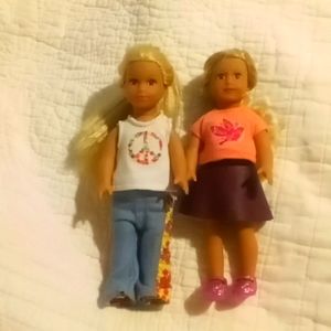 2 American Girl Minis.